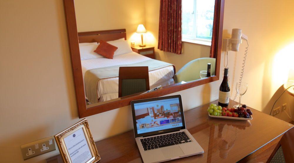Four Seasons Hotel & Leisure Club Monaghan Ngoại thất bức ảnh